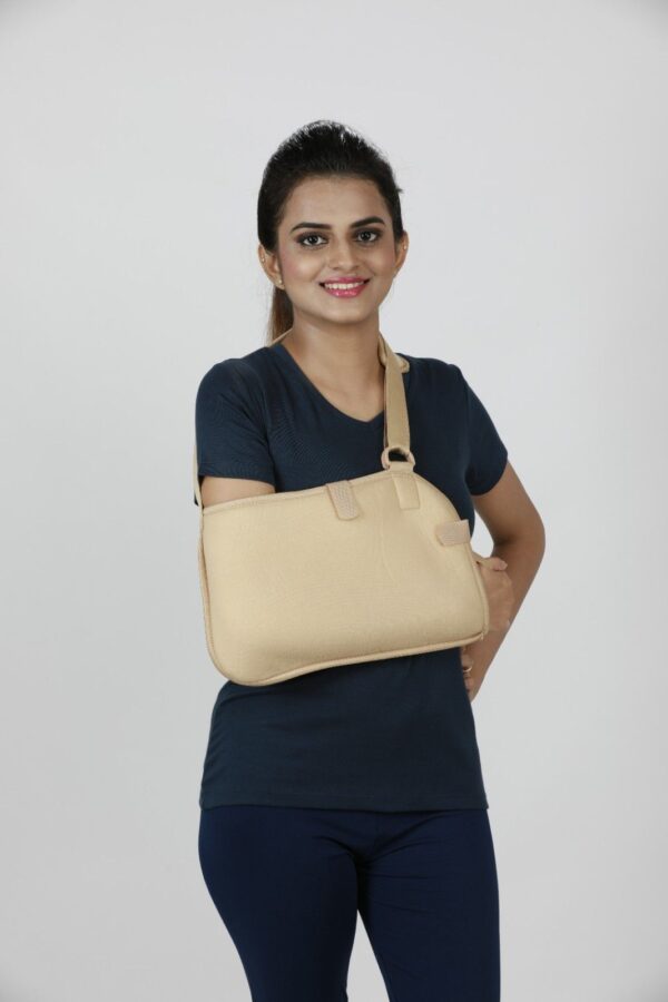 Pioneer Evercare Pouch Arm Sling - Image 2